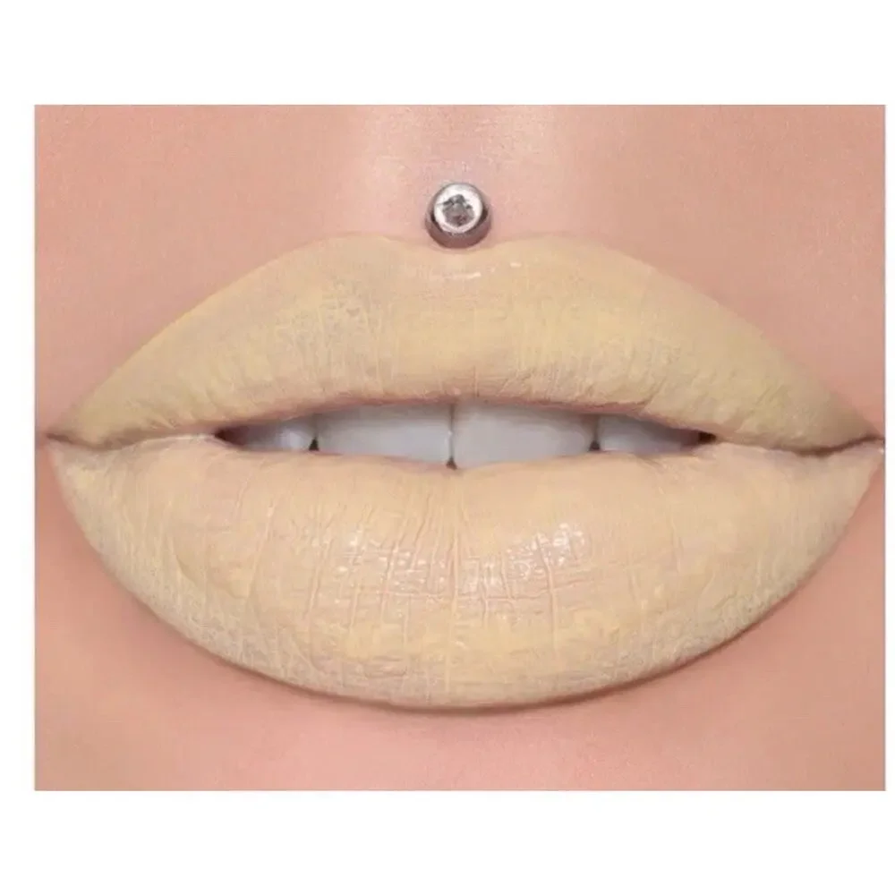 Jeffree Star Supreme Gloss In Urethra 5.1 ml / 0.172 fl oz Pale Yellow